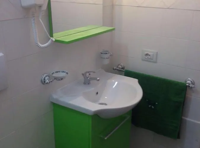 Is Tanas Bed & Breakfast